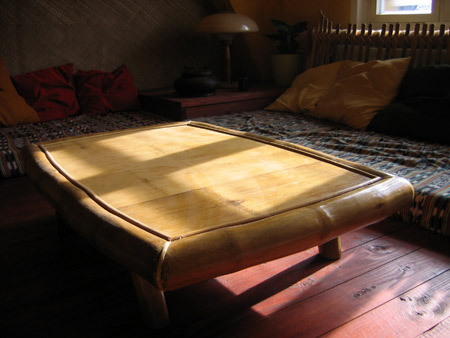 Niedriger Bambus Beistelltisch mit großer Tischoberfläche - Tahas®